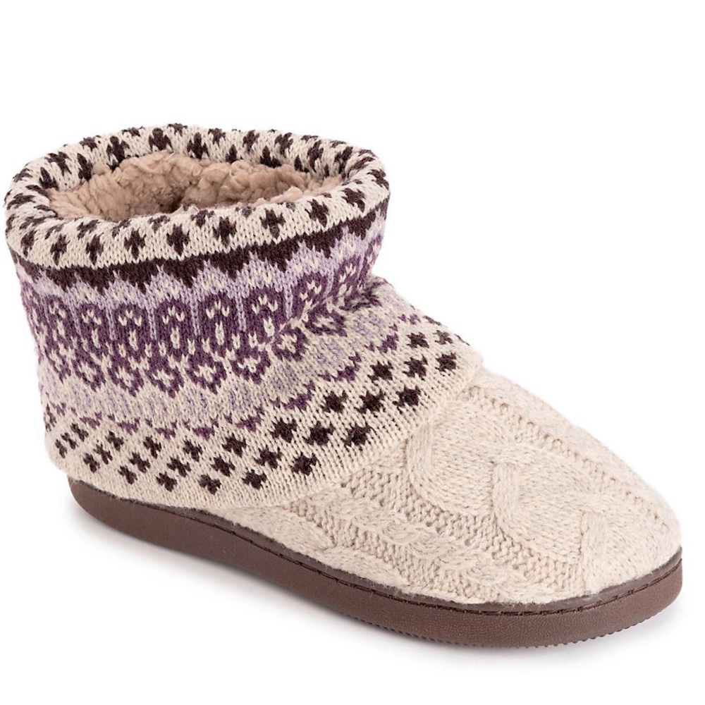 NWT Muk Luks Women's oatmeal purple Rochelle Bootie Slippers (S 5/6)